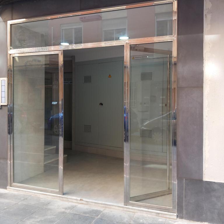 Apartamento a 50 m del mar con aire acondicionado y WiFi, Ideal familias,parejas - Apartamento de 1 dormitorio - 39