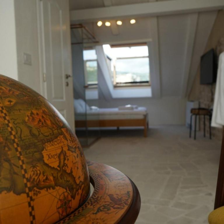 Hotel Restoran Humsko - Deluks Dvokrevetna Soba sa Bračnim Krevetom i Balkonom - 10