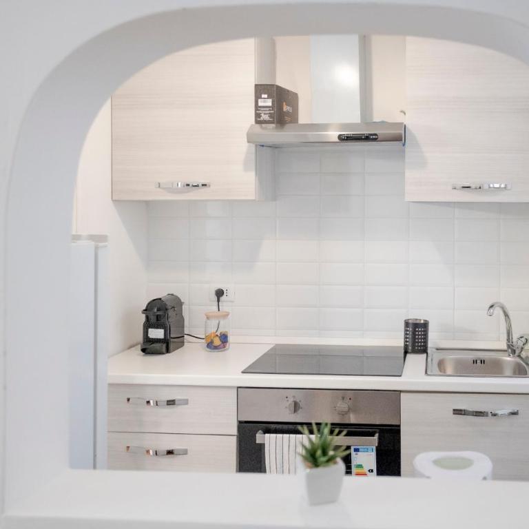 Home d'Elite Trevi Fountain - Two-Bedroom Apartment - 30