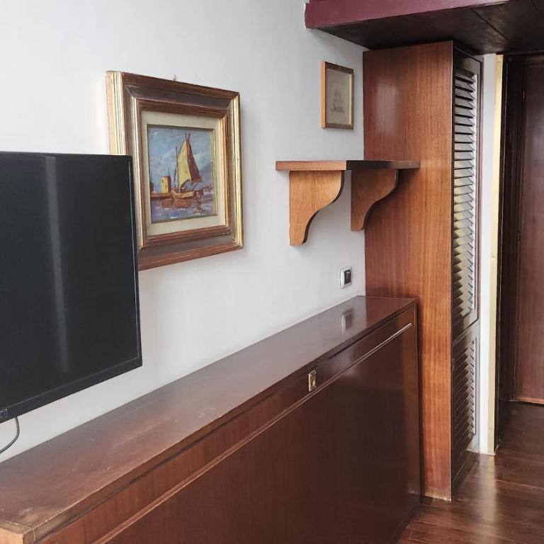 Al Mari Suites - Camera Matrimoniale con Balcone - 12