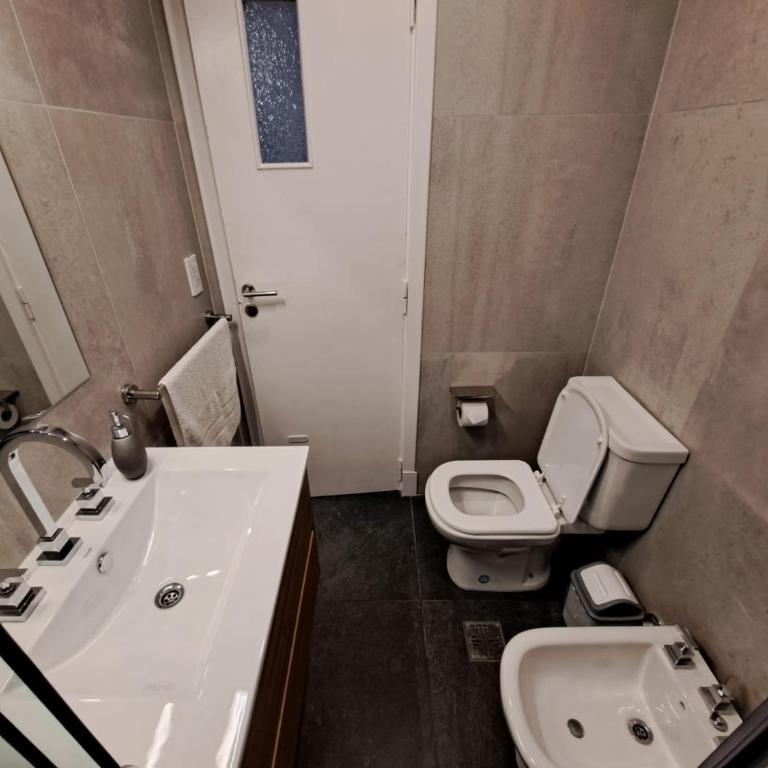 Zona Güemes. Departamento renovado, 2 ambientes. Excelente ubicación a dos cuadras de la playa - Apartamento de 1 dormitorio - 16