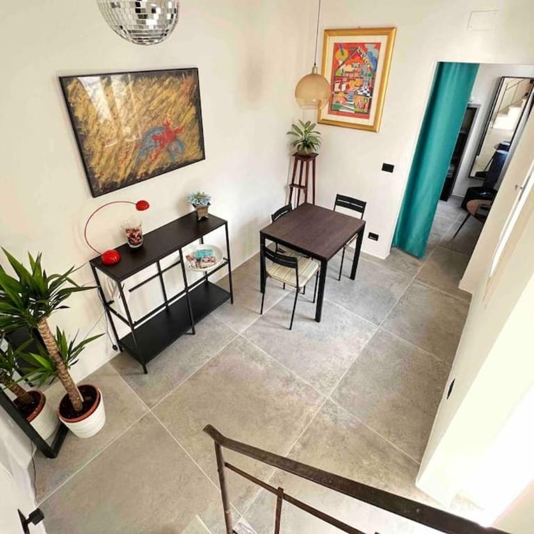 DeepHouse, Casa con Giardino vicino al Mare - Casa con 2 Camere da Letto - 4