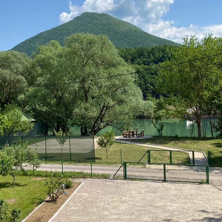 Unna-E Luxury House - Three-Bedroom House - 42