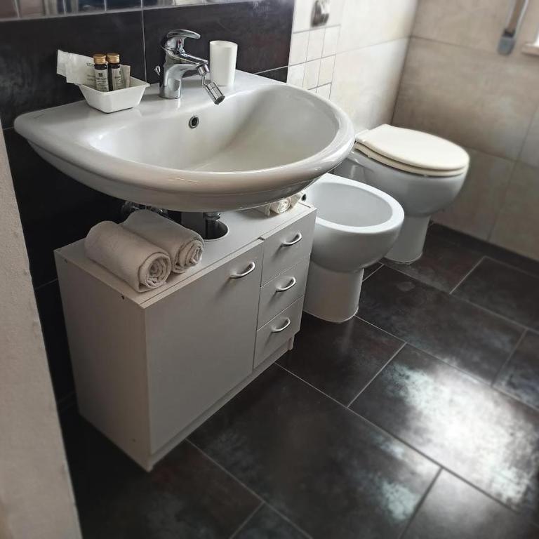 BB Arcana - Camera Matrimoniale con Bagno Privato - 7