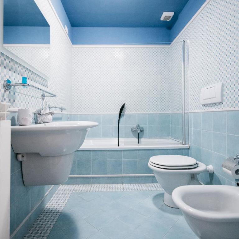 Taormina Casa Althea & Elite Apartments - Taormina Holidays - Three-Bedroom Apartment with Terrace (6 Adults) - 46