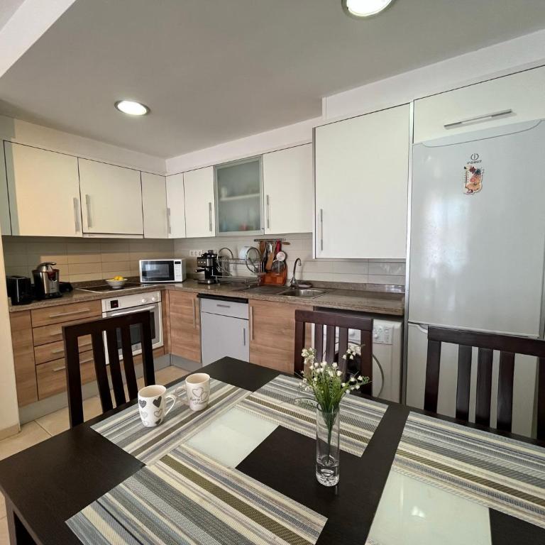 Edificio Villamagna, 2ª planta con orientación este - Apartamento de 2 dormitorios - 27