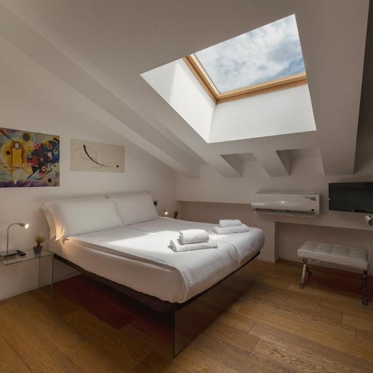 HEART OF TRENTO Loft & Rooms - Suite - 17