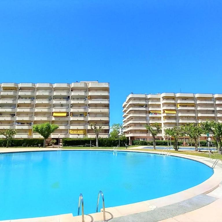 Cordoba Apartments , climatizado, piscina y cerca de la playa. - Apartamento de 1 dormitorio - 2