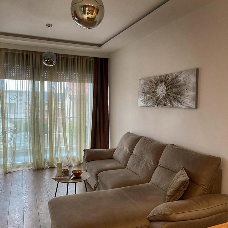 Elia - One-Bedroom Apartment - 1