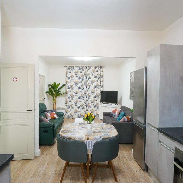 Appartement Les Halles 2, Climatisation, Terrasse, Garage - Apartment mit 2 Schlafzimmern - 4
