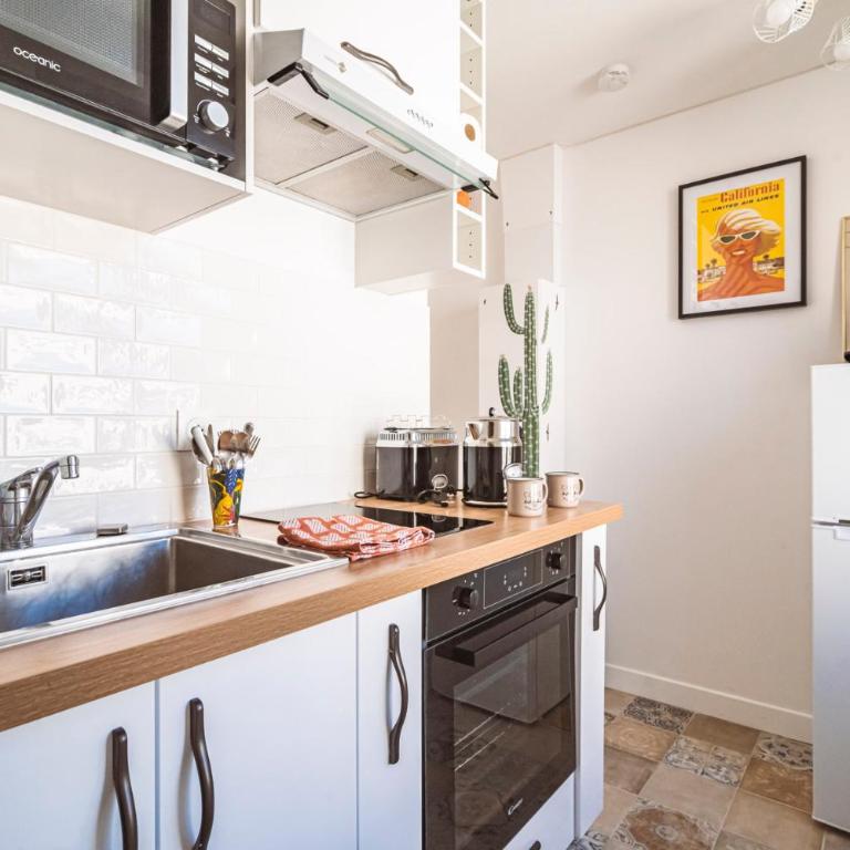 ExploreReims - California Dream studio proche gare/centre - Appartement 1 Chambre - 16