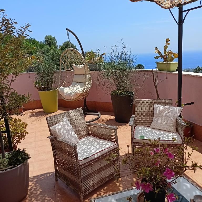 La Petite Maison - Apartment with Sea View - 23