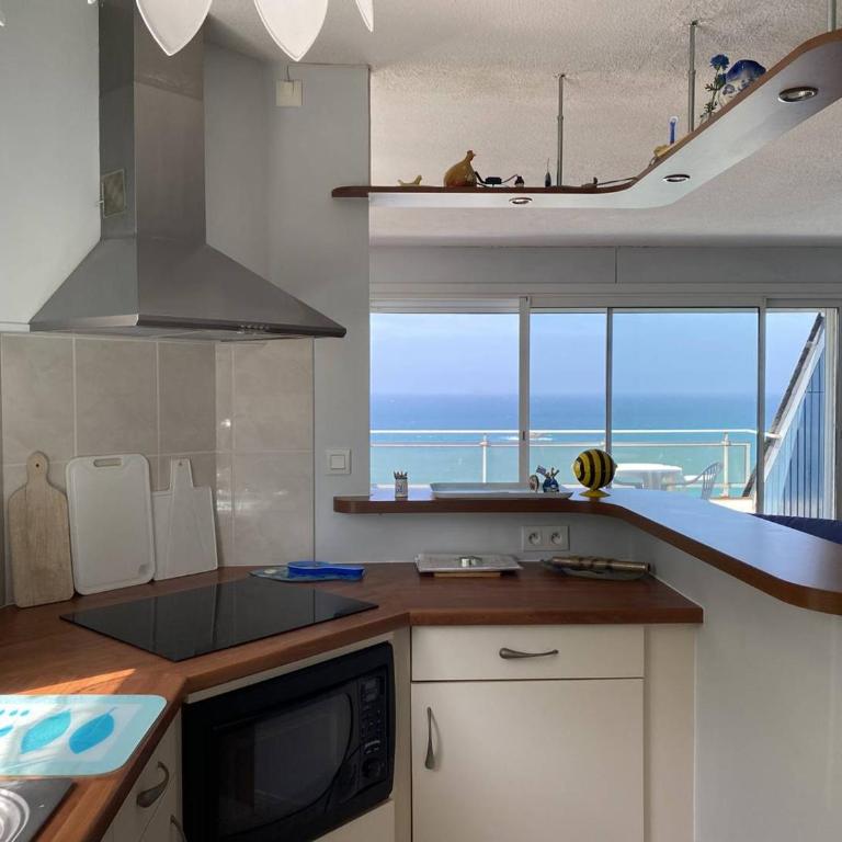 Appartement avec balcon terrasse, WIFI et parking à Perros-Guirec - FR-1-368-390 - Apartment - 3