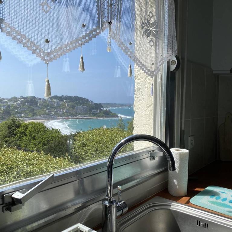Appartement avec balcon terrasse, WIFI et parking à Perros-Guirec - FR-1-368-390 - Apartment - 9