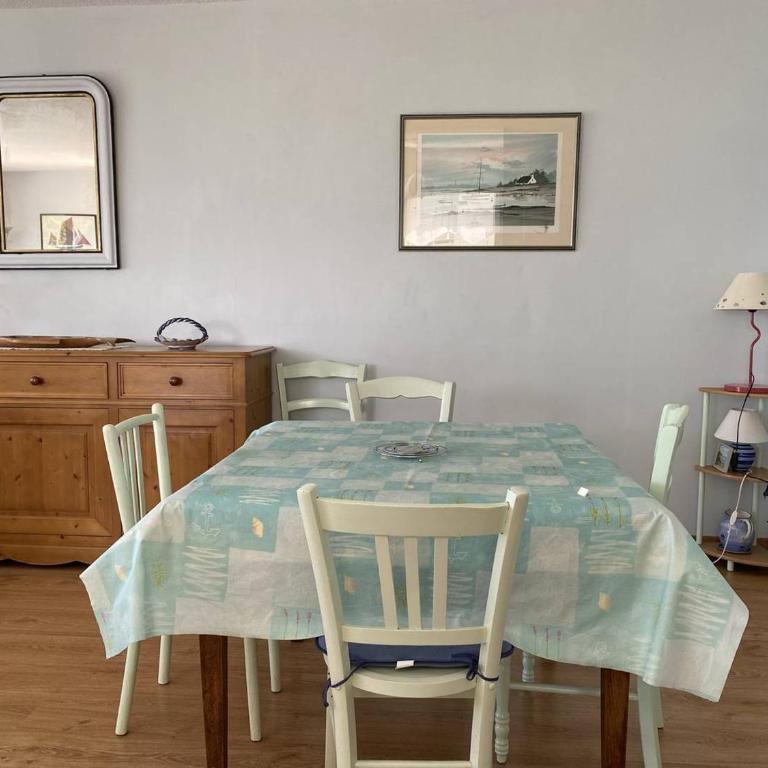 Appartement avec balcon terrasse, WIFI et parking à Perros-Guirec - FR-1-368-390 - Apartment - 10