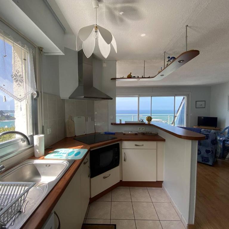 Appartement avec balcon terrasse, WIFI et parking à Perros-Guirec - FR-1-368-390 - Apartment - 12