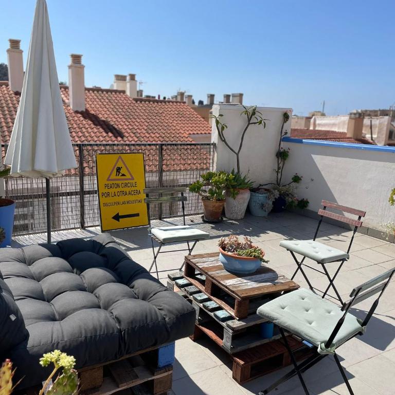 Charming home with private terrace,heart of Málaga - One-Bedroom Apartment - 1