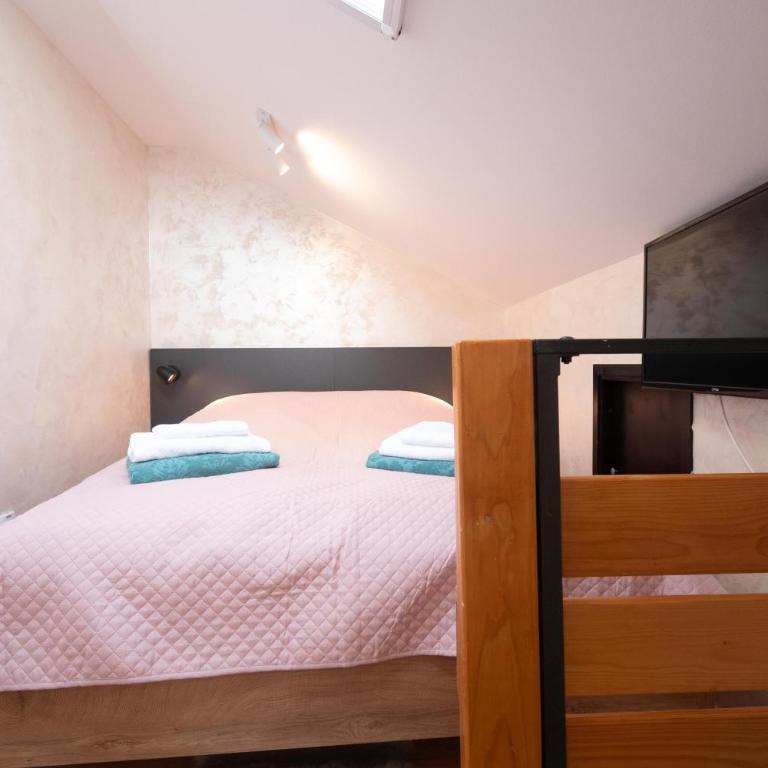 BEST4YOU - One-Bedroom Apartment - 7