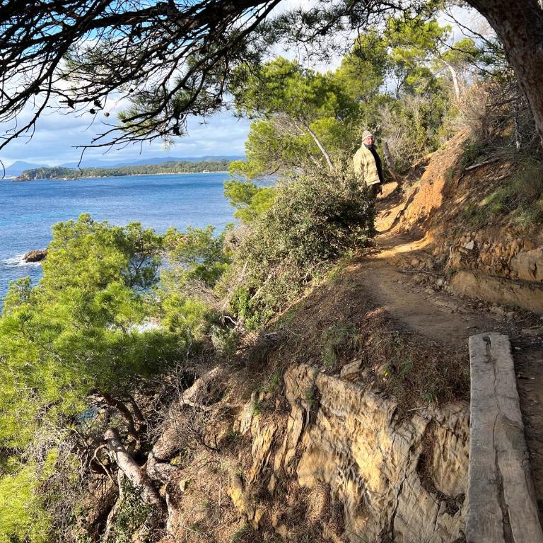 Très bel home pour 2 à 6 personnes près plage - Appartement 3 Chambres - 28