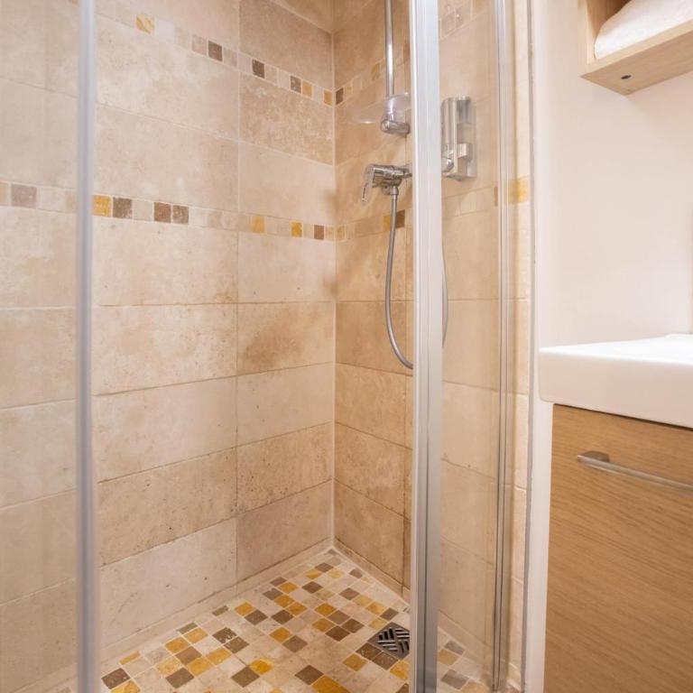Le Chic & Familial, 2 Chambres, Idéal Familles & Pros - Two-Bedroom Apartment - 16