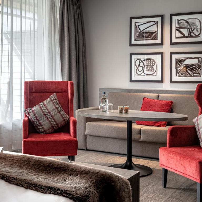 AMERON Davos Swiss Mountain Resort - Junior Suite - 5