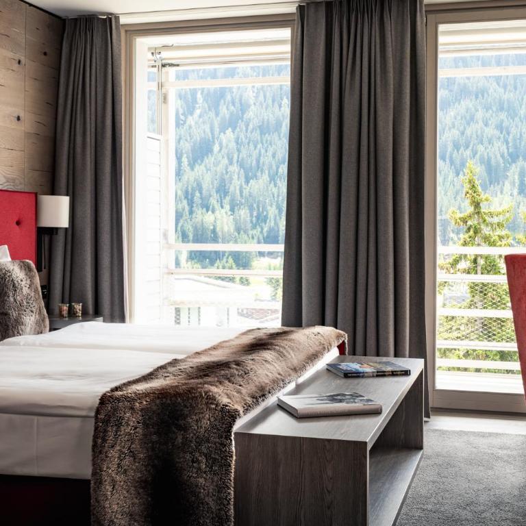 AMERON Davos Swiss Mountain Resort - Junior Suite - 2