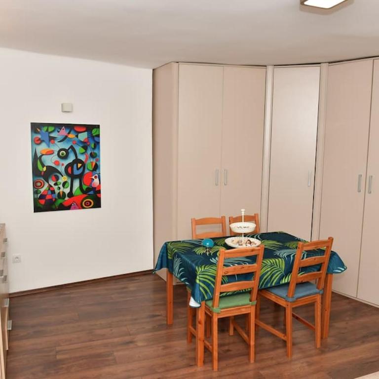 Charming and stylish centrally located 50m2 - Apartman sa 1 Spavaćom Sobom - 14
