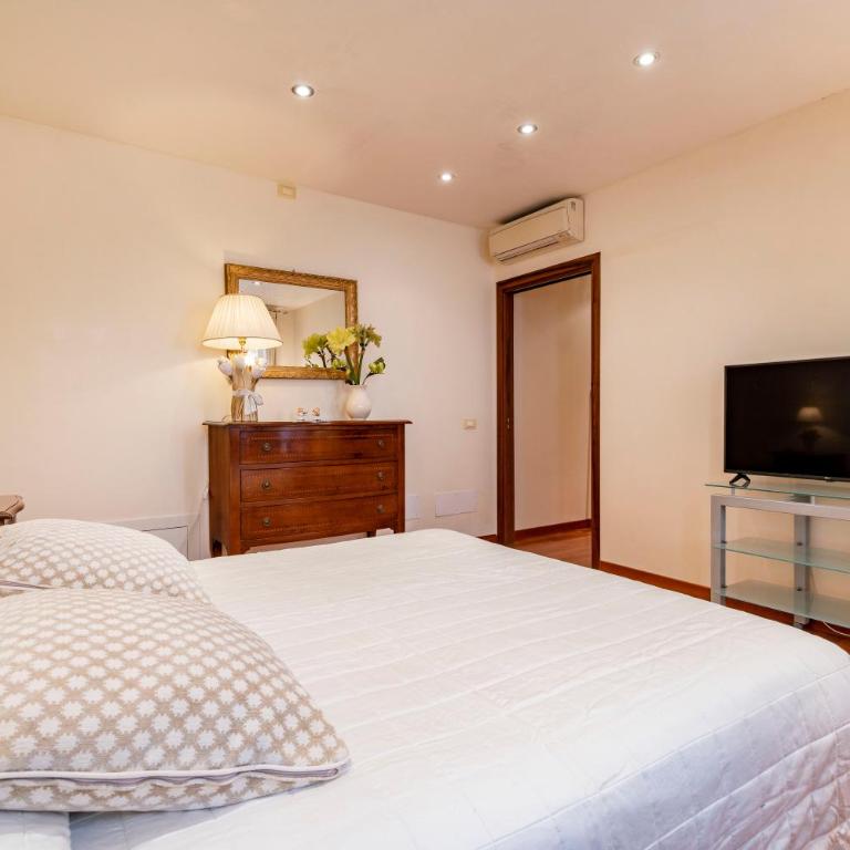 Al Campanile View and Terrace by Wonderful Italy - Apartment with Terrace - 26