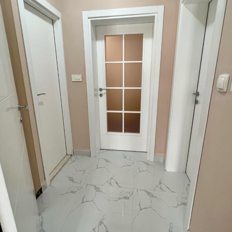 LAV Apartments - One-Bedroom Apartment with Terrace and Sea View - 11