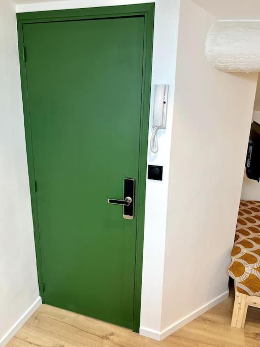 Studio 15m2 cosy Calme Métro 3 min Accès Vieux-Port rapide - Apartment mit 1 Schlafzimmer - 10