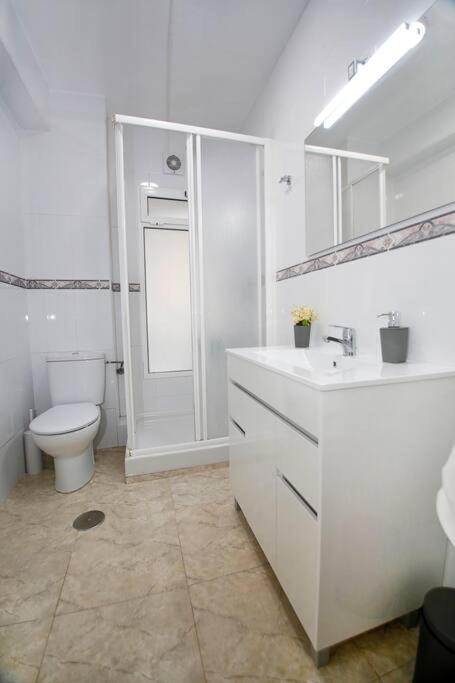 Central apartment in Alicante with AC - Apartment - 29