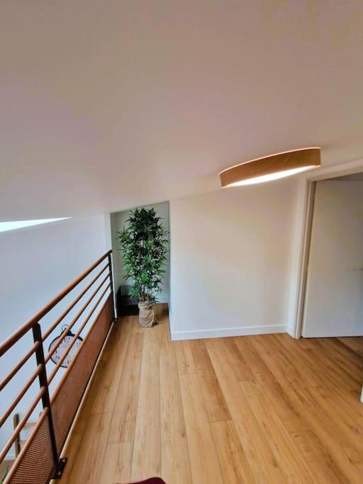 Le Bellay ¤ 2 Chambres ¤ Cour ¤10 mins Centre¤ - Apartment mit 2 Schlafzimmern - 14