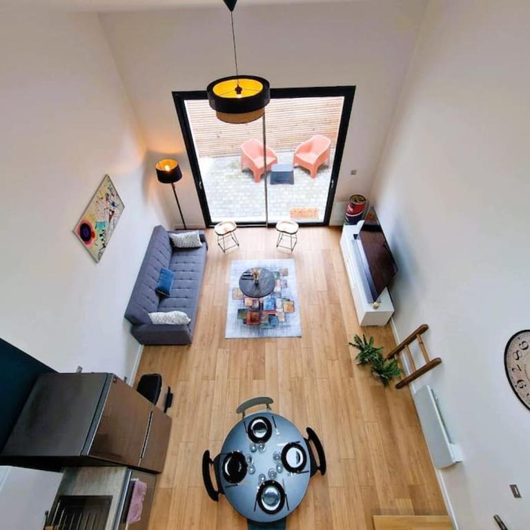 Le Bellay ¤ 2 Chambres ¤ Cour ¤10 mins Centre¤ - Apartment mit 2 Schlafzimmern - 18