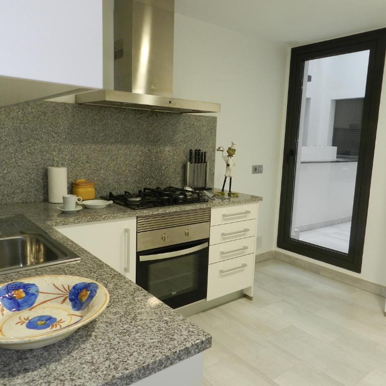 Apartaments El Cine - Apartamento de 3 dormitorios con vistas al mar - 12
