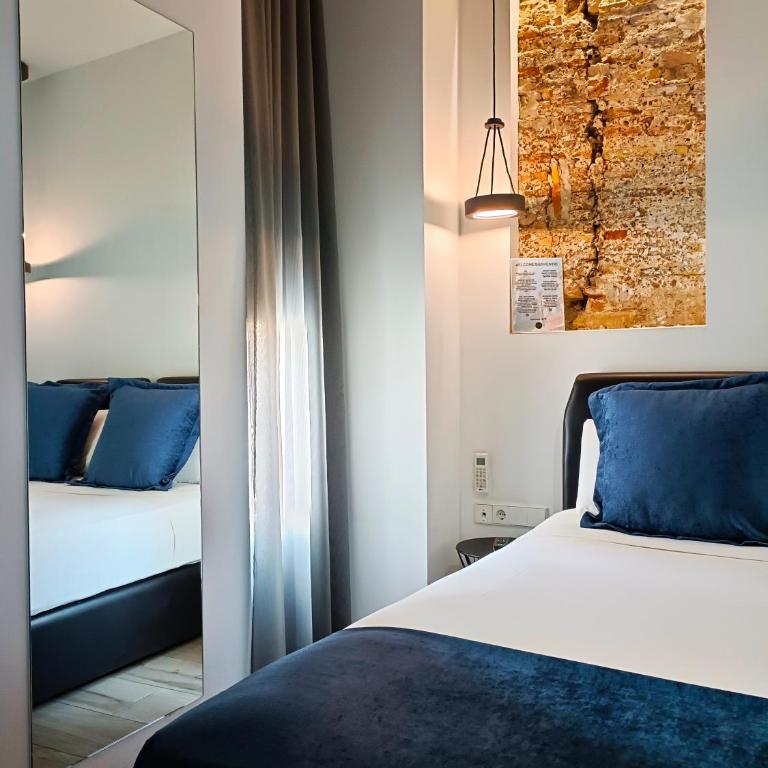 Hotel El Siglo - Small Double Room - 6