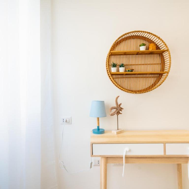 Oltremare, Patio, two steps from the sea - Appartamento con 2 Camere da Letto - 15