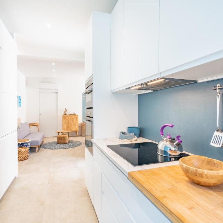 Oltremare, Patio, two steps from the sea - Appartamento con 2 Camere da Letto - 35
