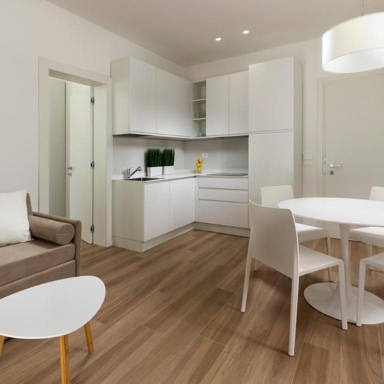 The Palm Riccione - Deluxe Apartment - 5