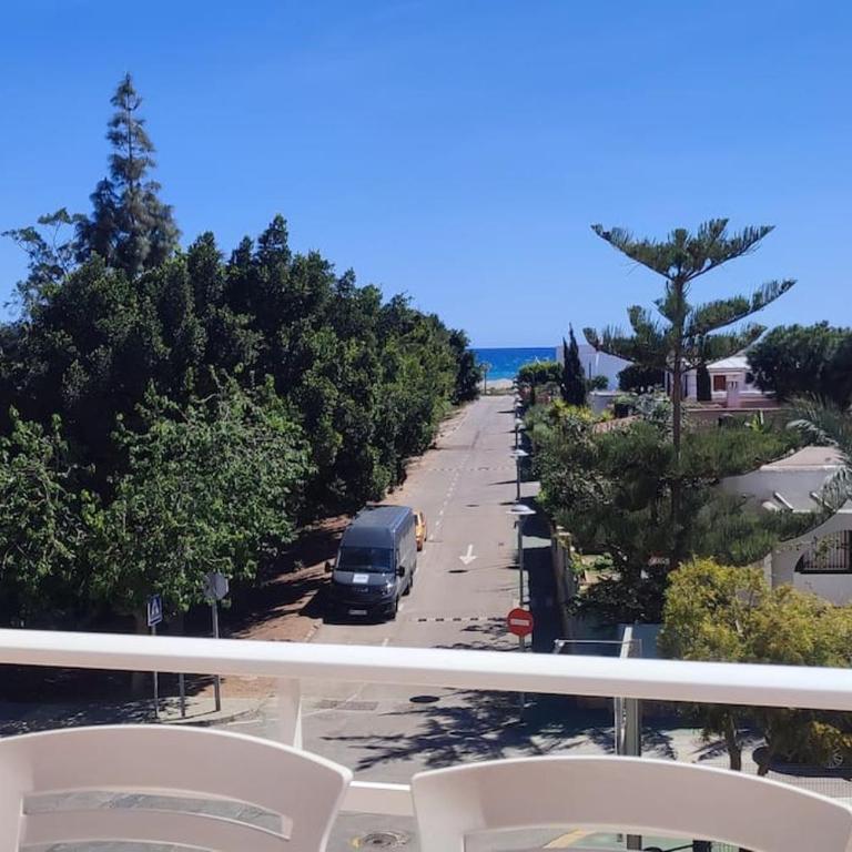 Vera playa Puerto Rey Mar, piscina y ubicación inmejorable - Apartamento de 2 dormitorios - 9