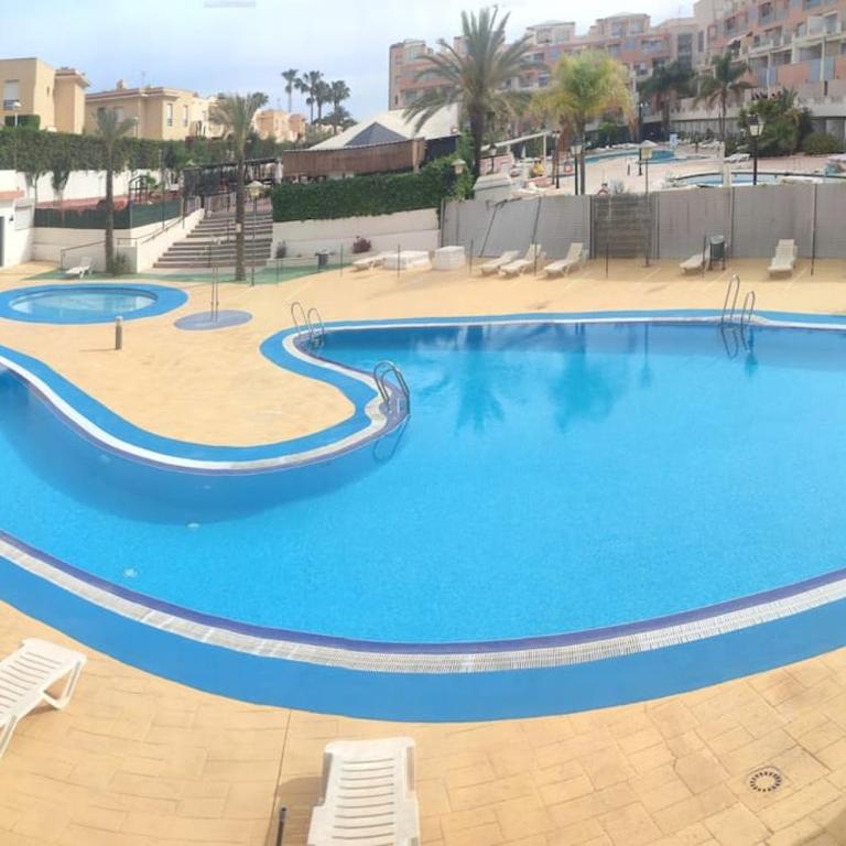 Vera playa Puerto Rey Mar, piscina y ubicación inmejorable - Apartamento de 2 dormitorios - 20