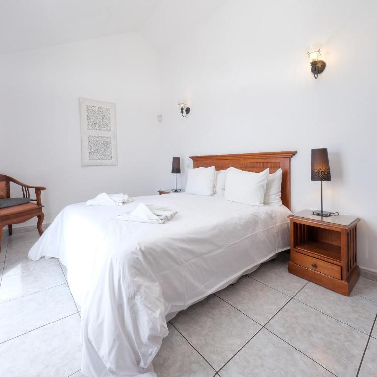 Casa El Paraiso - Private Pool, Jacuzzi, Air-con and BBQ By Lanzarote Vacation Homes - Casa de 4 dormitorios - 16
