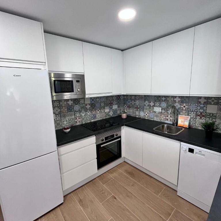 GATU PREMIUM Villa Flamenca , Preferente mayores de 25 años y familias - Apartamento de 2 dormitorios - 19