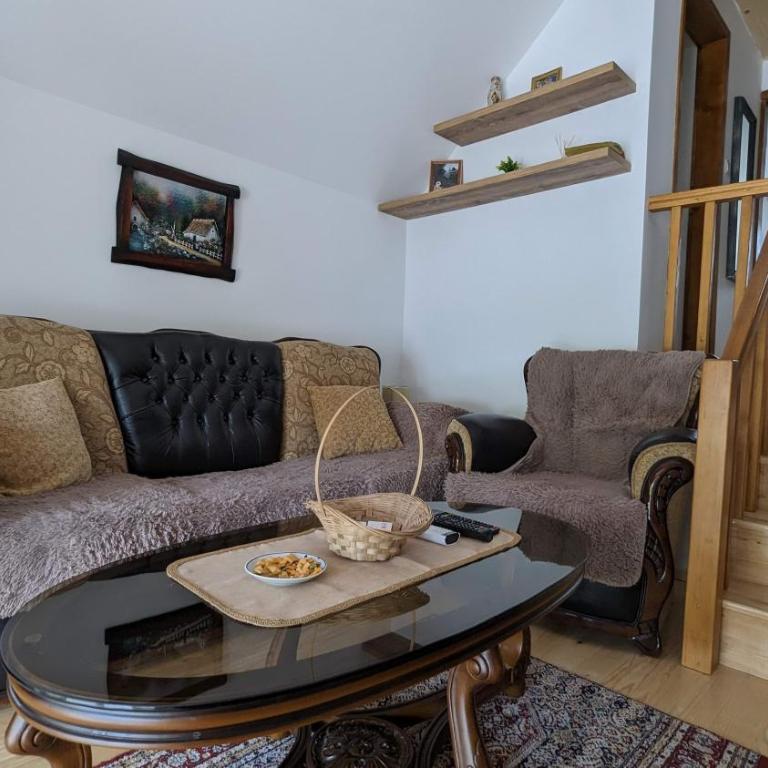 Panoramic Escape House Zabljak - Three-Bedroom House - 8