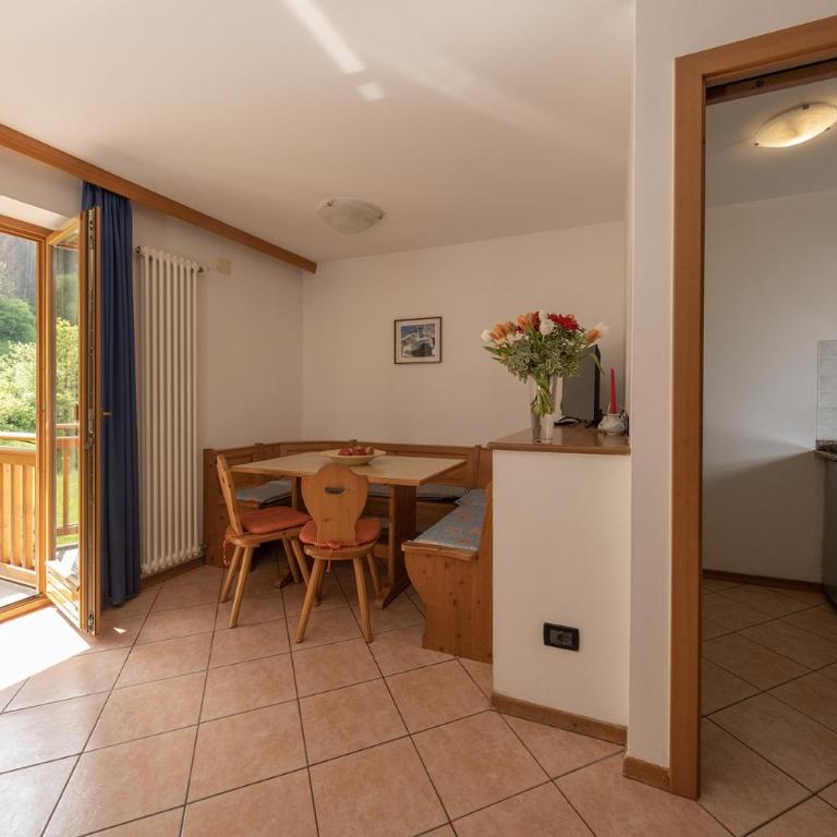 Residence Kristall- Fiemme Holidays - Appartamento con 1 Camera da Letto e Vista Montagna (6 Adulti) - 9