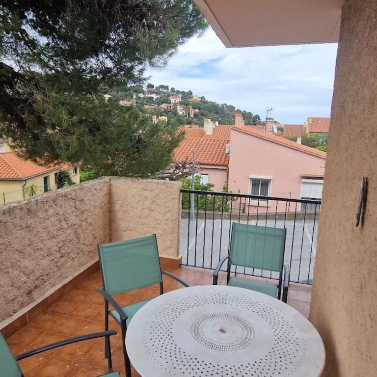 T2-au calme-terrasse-place de parking attitrée - One-Bedroom Apartment - 14