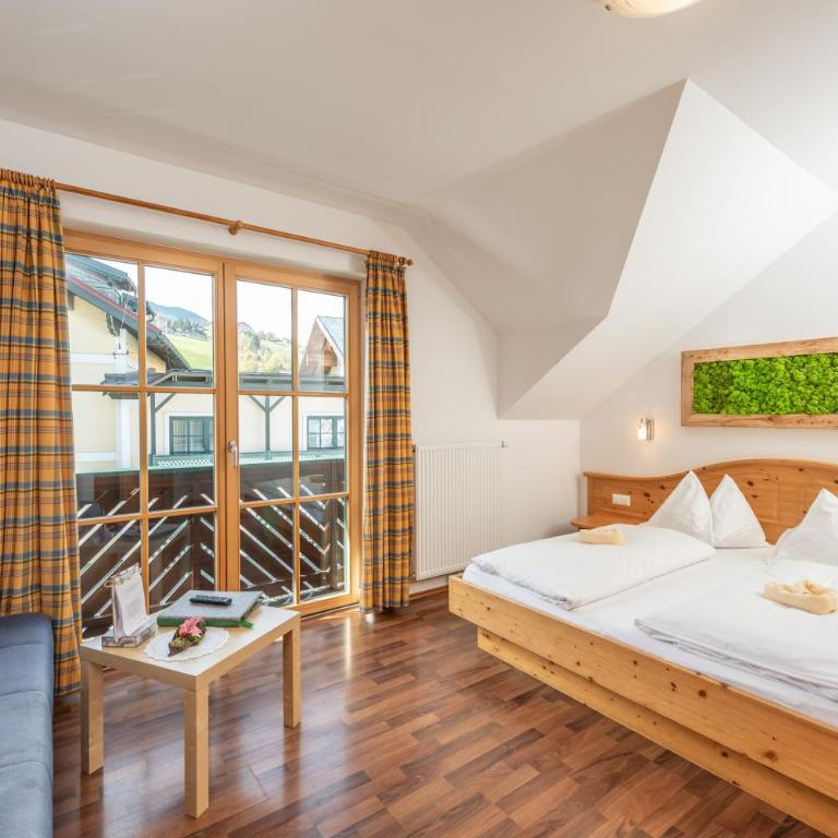 Das kleine Bio Hotel Tiefenbach - Doppelzimmer mit Balkon - 3