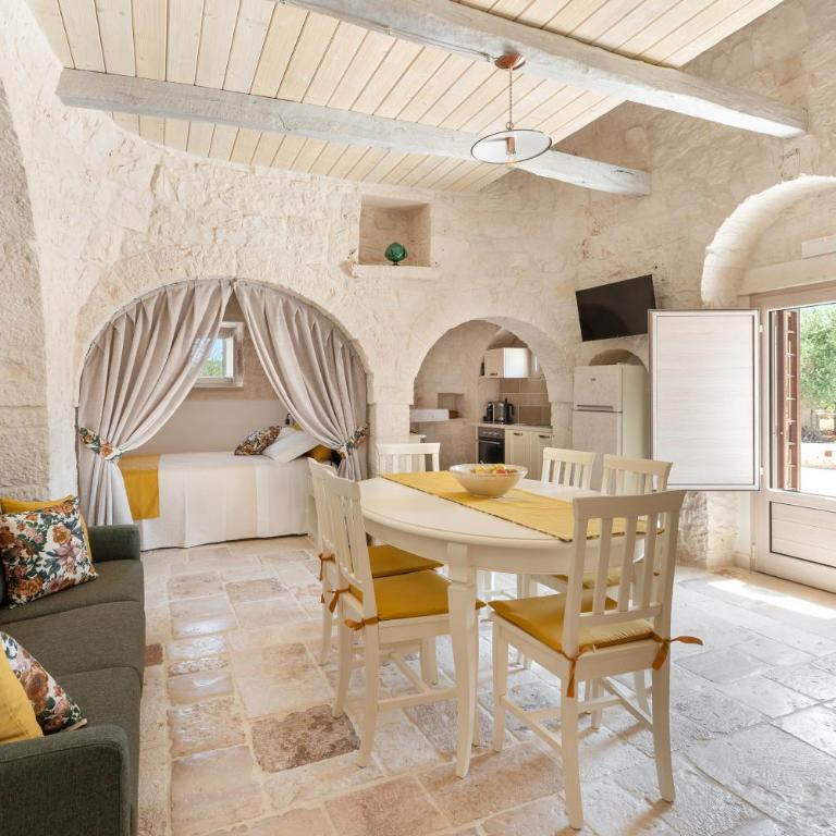 Trulli Salamida - Three-Bedroom House - 14