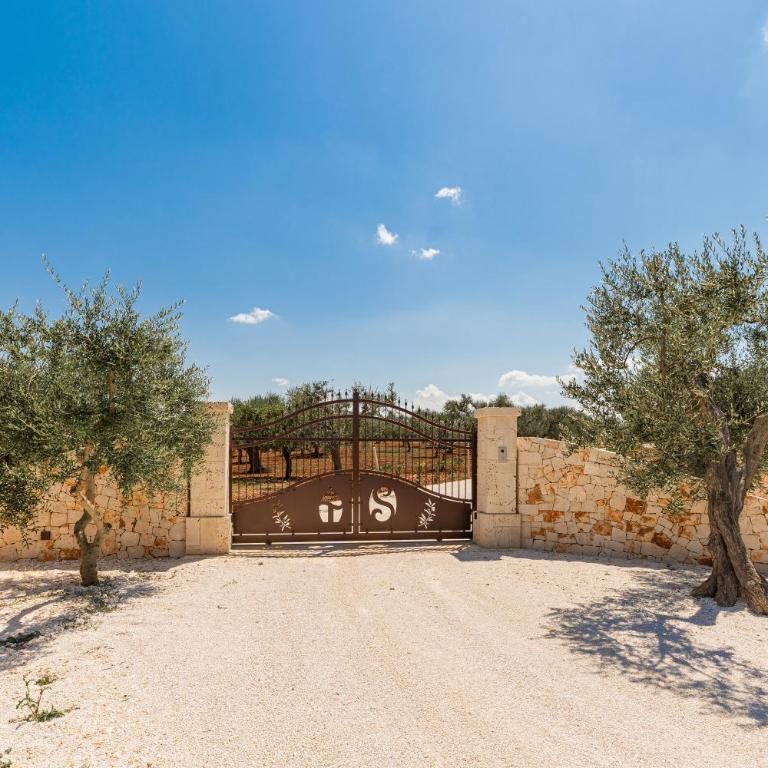 Trulli Salamida - Three-Bedroom House - 15