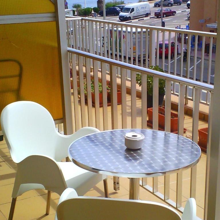 Pensión El Hidalgo - Habitación Doble con terraza - 1 o 2 camas - 7