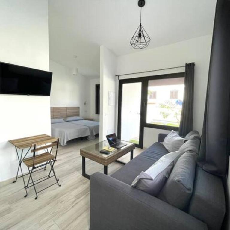 Poolside little Paradise Colorado #2 - One-Bedroom Apartment - 7